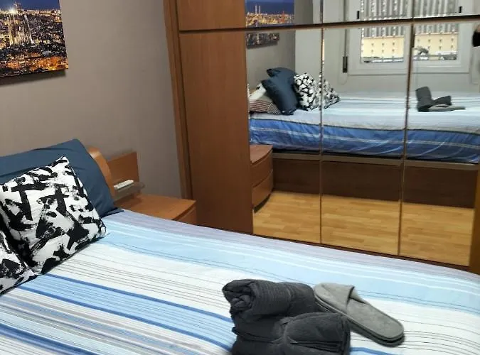 Habitacion En Piso Compartido Cerca Del Camp Nou